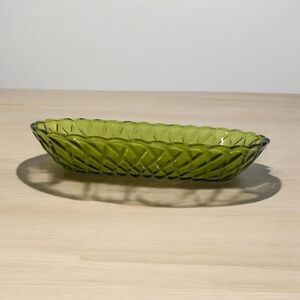 Indiana Glass Green Glass Basket Weave Vintage Oval Bowl 10.5” Long x 2” Tall